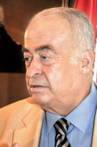 العميد عصام أبو زكي رئيس اللجنة الاجتماعية في المجلس المذهبي copy