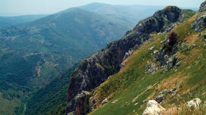 Mountainous-terrain-with-steep-hillsides-and-gorges-in-southern-Lebanon,-in-the-Nabatieh-region