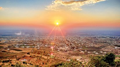 منظر غروب الشمس على مدينة السويداء