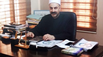 الشيخ هادي العريضي مدير المعهد يتطلع إلى دعم الخيرين لمسيرة هذه المؤسسة الرائدة -2